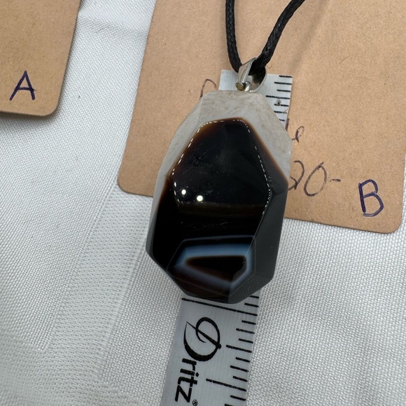 Black Agate necklace 1.75” pendant on 9”cord natural stone, white, and black NEW - Picture 7 of 11